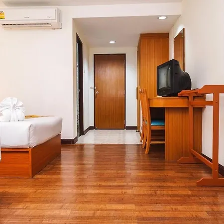 Neptuna Hotel Patong Exterior photo