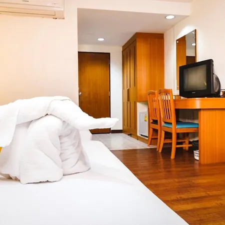 Neptuna Hotel Patong Exterior photo