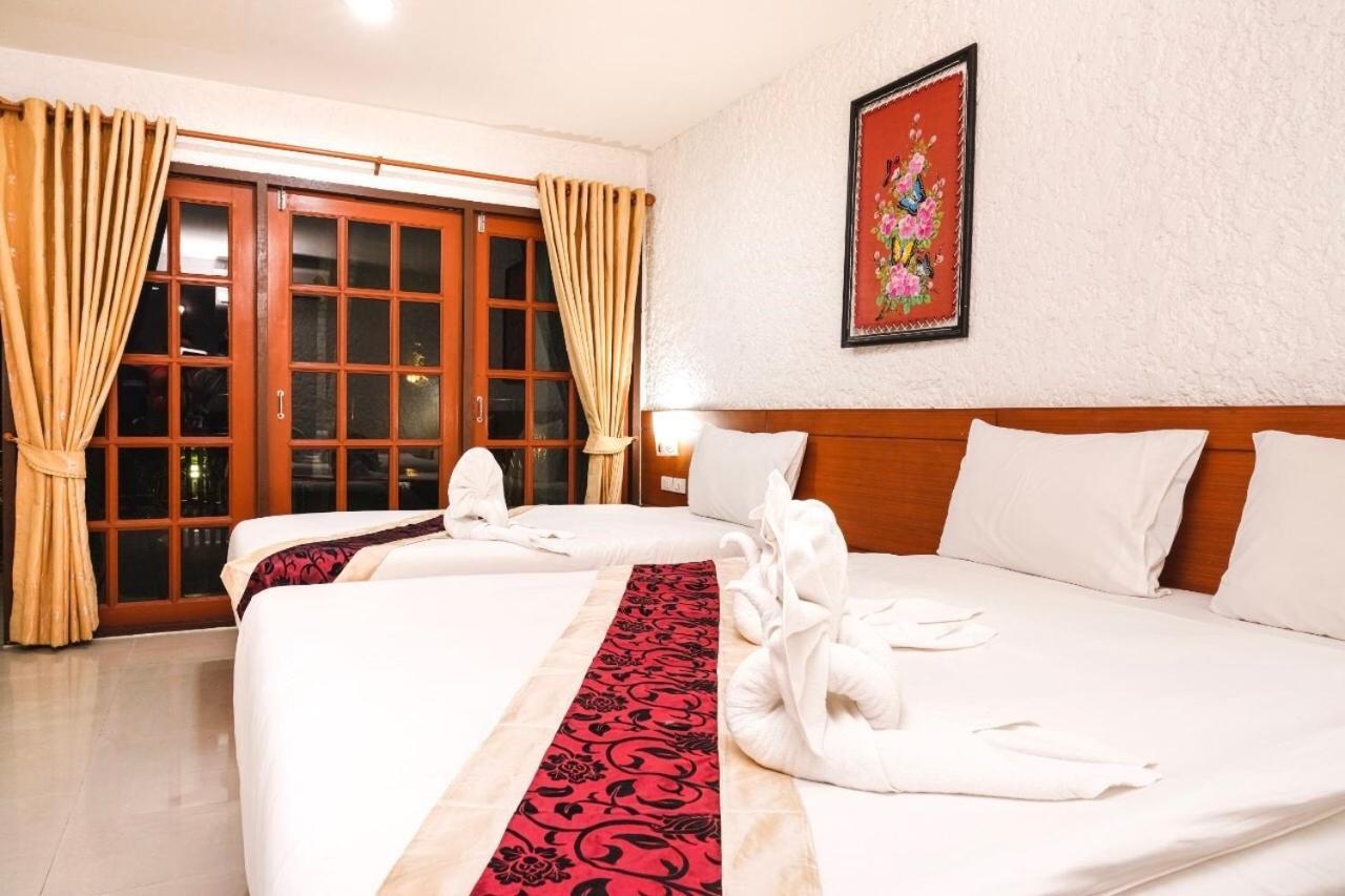 Neptuna Hotel 3*